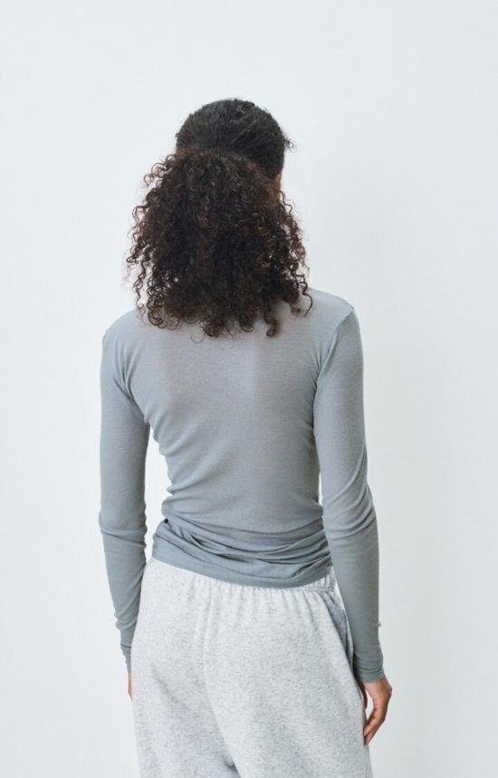  아메리칸 빈티지 긴팔 티셔츠 매사추세츠 긴팔 브이넥 티셔츠 - AMERICAN VINTAGE