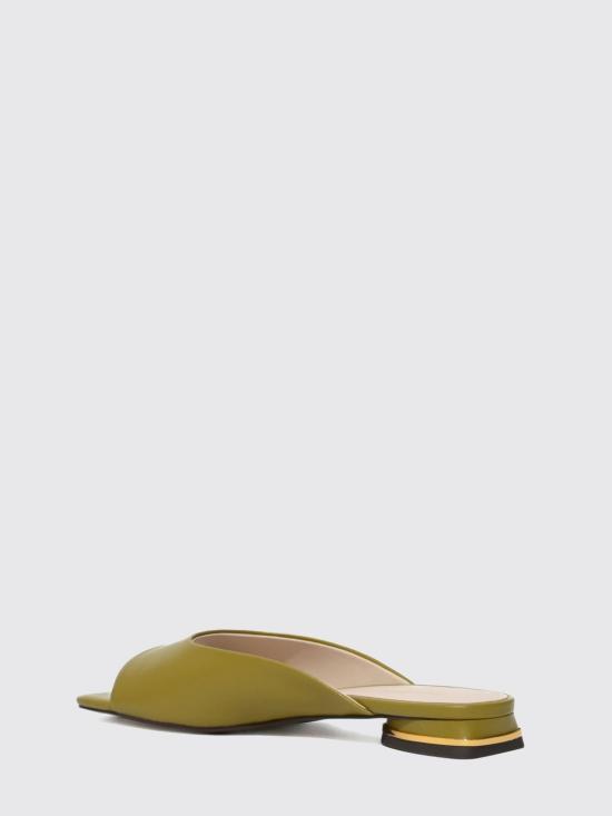 26SS 코치넬리 힐/펌프스 E4U1L170201 G43 Grey - COCCINELLE