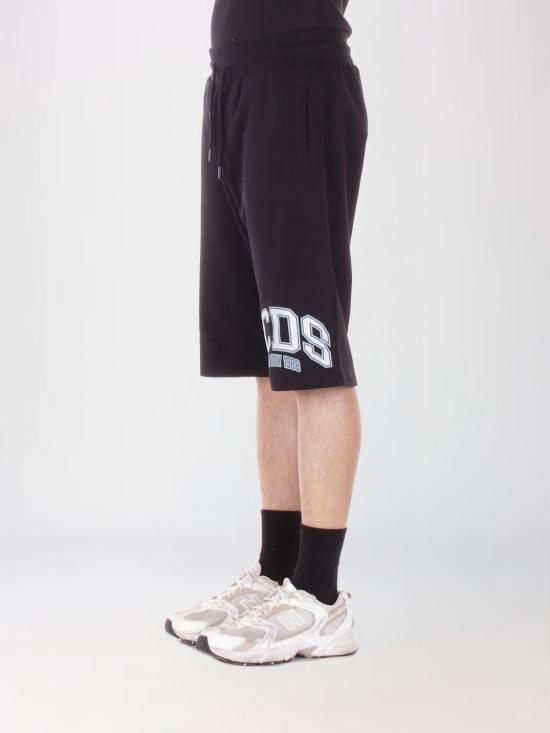 26SS 지씨디에스 숏팬츠 C1MEQL216F004 999G Black - GCDS