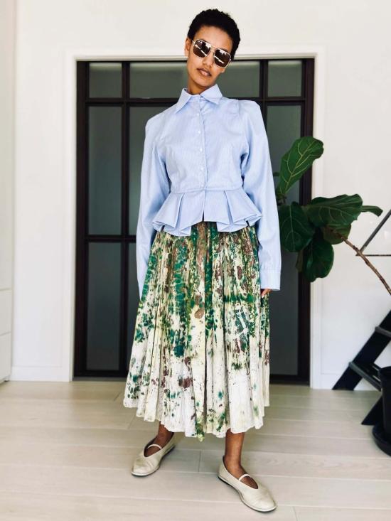  예세이트 롱 스커트 예사엣 비로 페플럼 셔츠 - YESAET