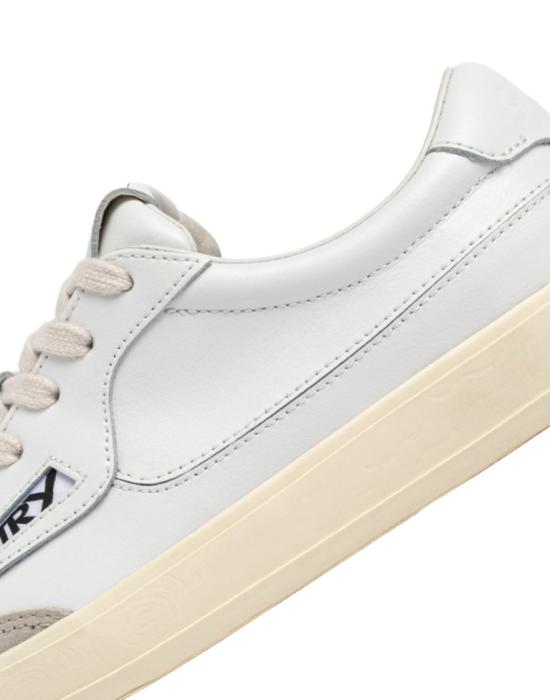 26FW 오트리 WINDSCAPE 로우 스니커즈 스웨이드 SCLW White - AUTRY