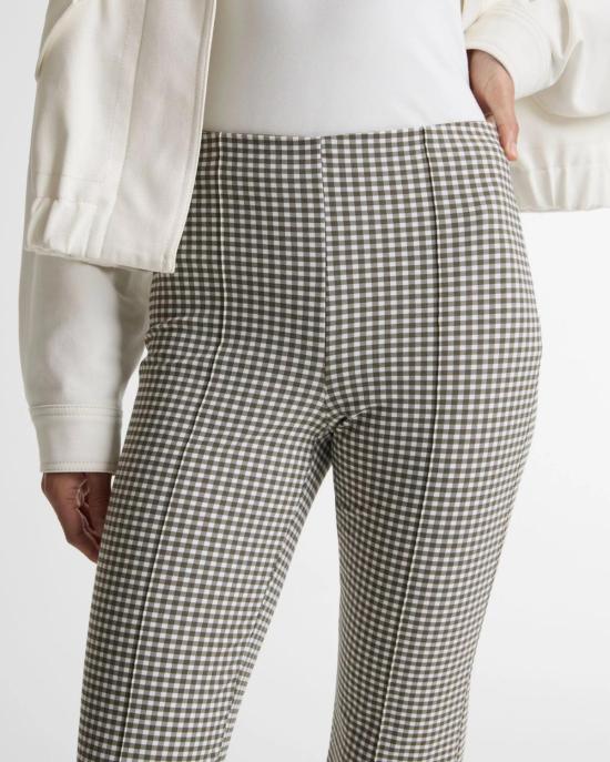  빈스 크롭 팬츠 니키 미드라이즈 깅엄 크롭 플레어 팬츠 타페나드 깅엄 - VINCE