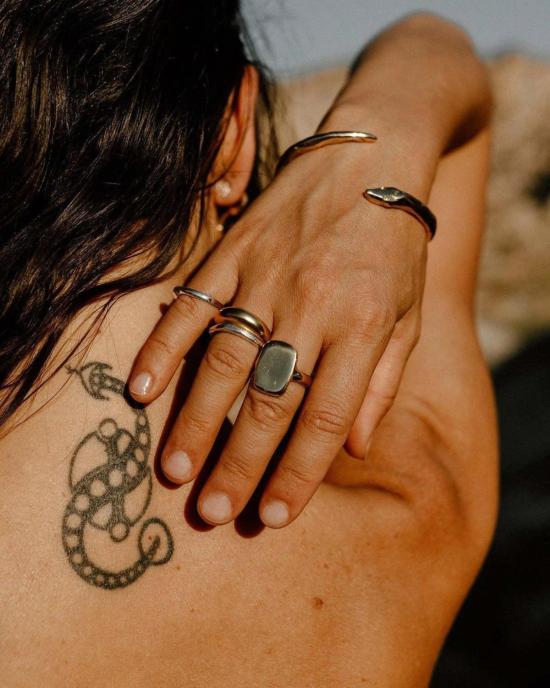  Dea Dia 팔찌 데아 디아 골든 스네이크 트위스트 커프 - OTHER BRANDS