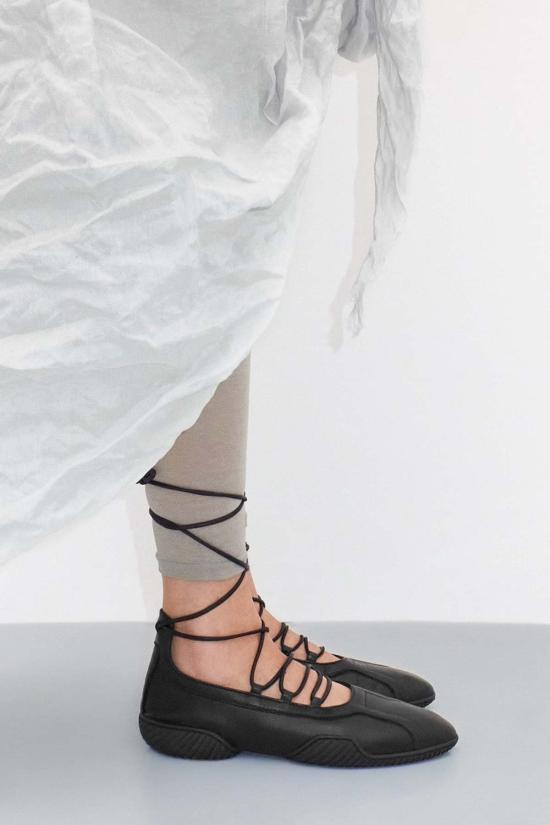  미스타 플랫 슈즈 에이버리 레이스 발레리나 - MIISTA