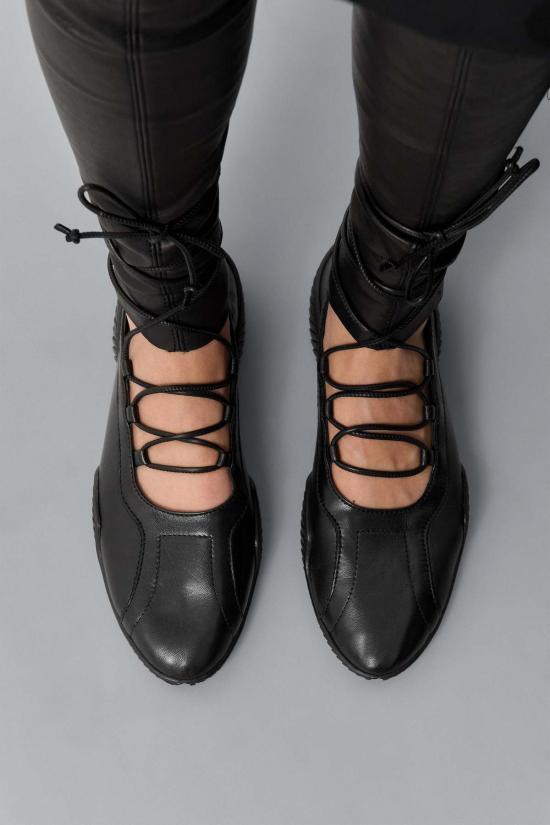  미스타 플랫 슈즈 에이버리 레이스 발레리나 - MIISTA