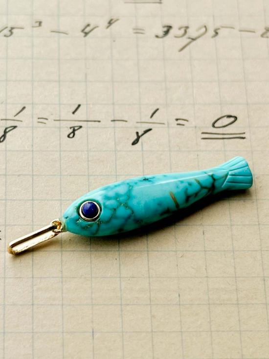  탯치 목걸이/팬던트 Thatch Fortuna Howlite Charm