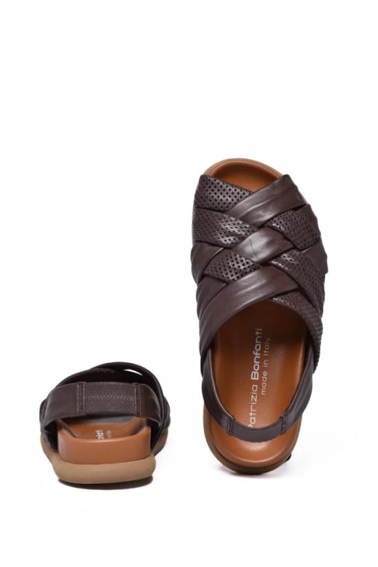 25SS 파트리지아 본판티 샌들 수공예 디자인이 돋보이는 갈색 직조 - PATRIZIA BONFANTI