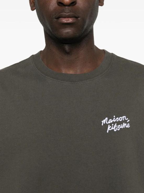 26SS 메종키츠네 핸드라이팅 컴포트 티셔츠 MM00126KJ70250453 GRAY - MAISON KITSUNE