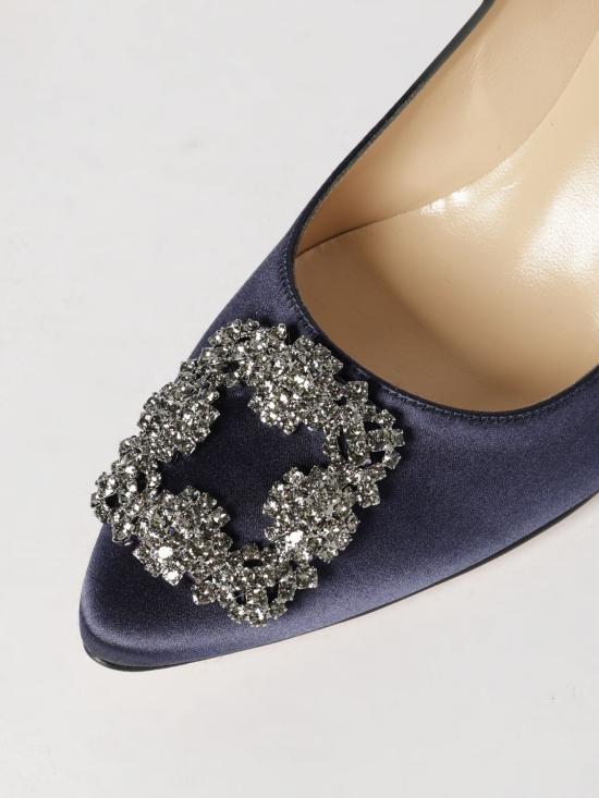 26SS 마놀로 블라닉 한기시 50 사틴 쥬얼 버클 펌프스 9XX06610039 4116 Navy - MANOLO BLAHNIK