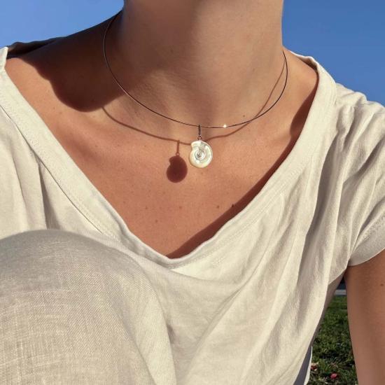  탯치 목걸이/팬던트 짚으로 만든 앵무조개 진주조개 장식 - THATCH