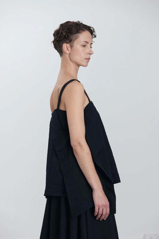  블랙 크레인 블라우스 페이퍼 탑 미드나잇 - BLACK CRANE