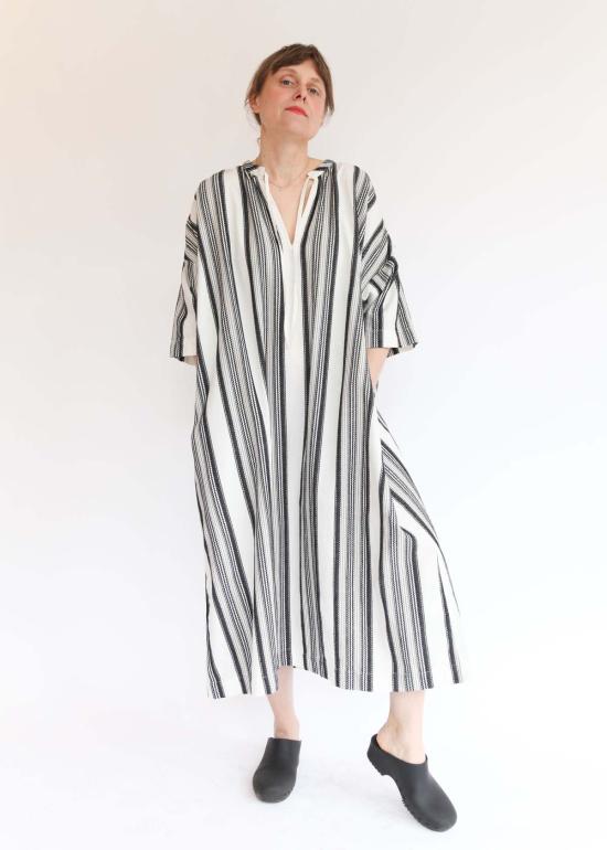  이치 앤티퀴트 롱 원피스 이치 앤티키츠 자카드 스트라이프 드레스 - ICHI ANTIQUITES