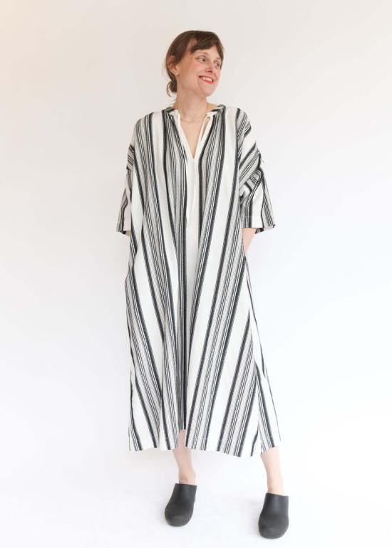  이치 앤티퀴트 롱 원피스 이치 앤티키츠 자카드 스트라이프 드레스