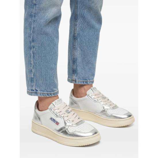 26SS 오트리 메달리스트 로우 스니커즈 AULW WB18 WHITE SILVER - AUTRY