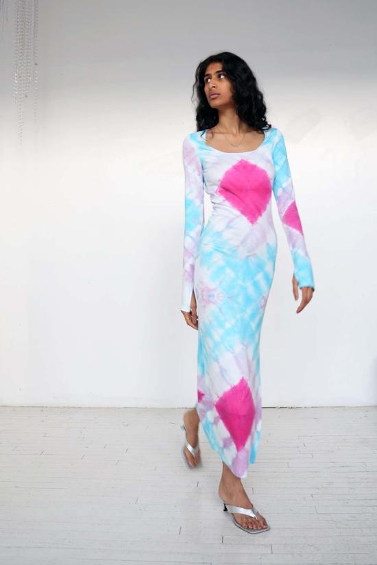  아바카시 롱 원피스 타이 다이 타라 드레스 - ABACAXI