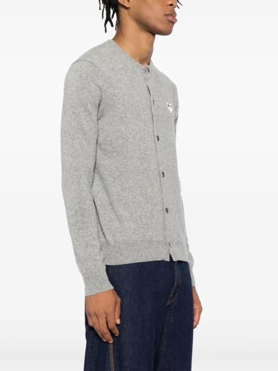25FW 꼼데가르송 플레이 화이트 하트 니트 가디건 AX N065 051 Grey - COMME DES GARCONS