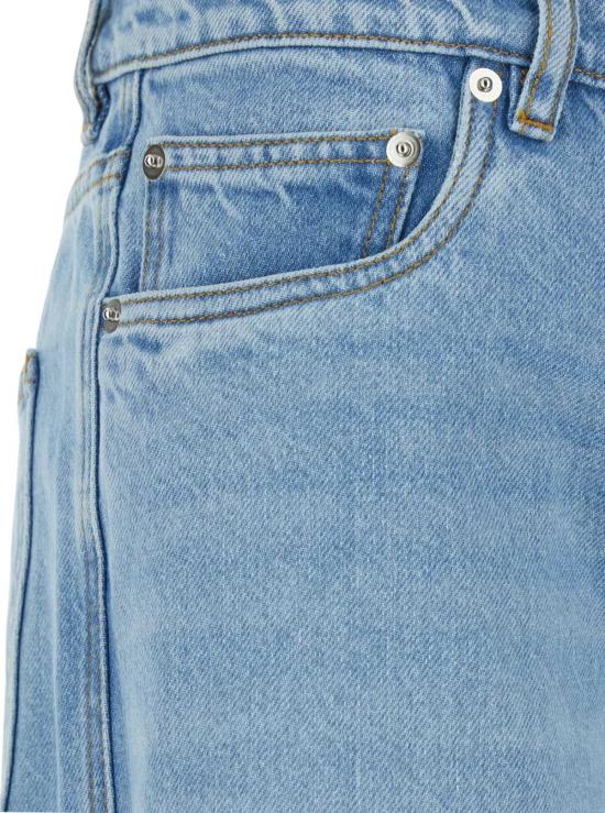  코페르니 데님 팬츠 스파이럴 컷아웃 디자인 청바지, 뒷면에 로고 패치, 연한 파란색 - COPERNI