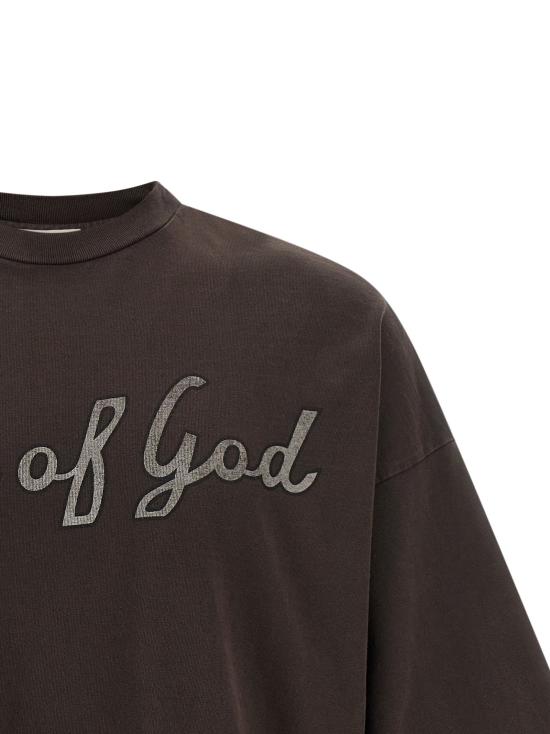 26SS 피어오브갓 반팔 티셔츠 FG9M109959HWJDARKBROWN - FEAR OF GOD