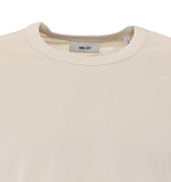 26SS 엔엔07 반팔 티셔츠 2610000138 IVORY White - NN07