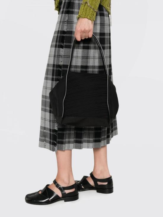 26SS 플리츠플리즈 숄더백 PP66AG552 15 Black - PLEATS PLEASE