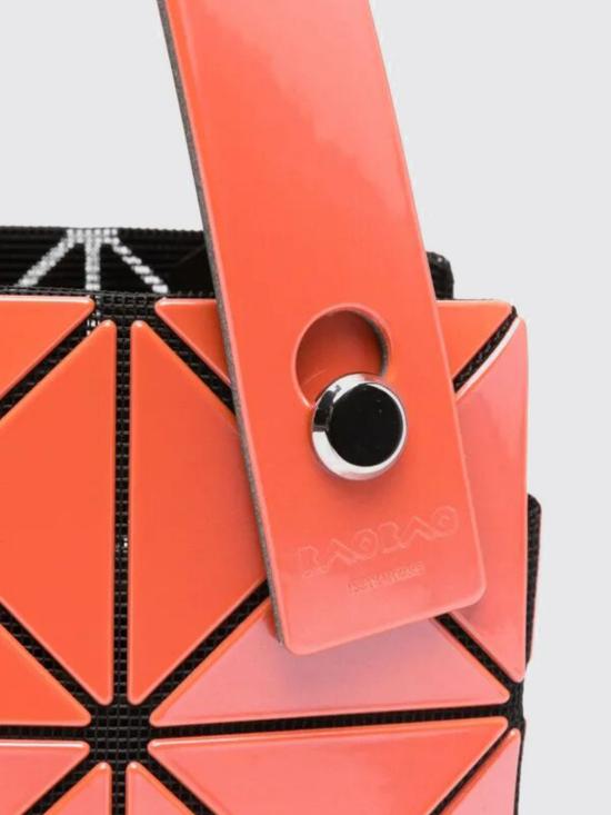 26SS 바오바오 토트백 BB66AG610 25 Red - BAOBAO