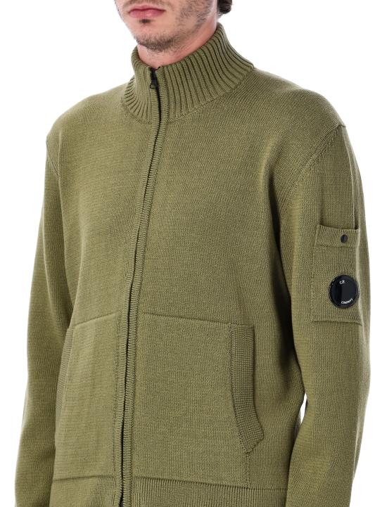 26SS 씨피 컴퍼니 스웨터 20CMKN092A110058A 644 OLIVE - C.P. COMPANY