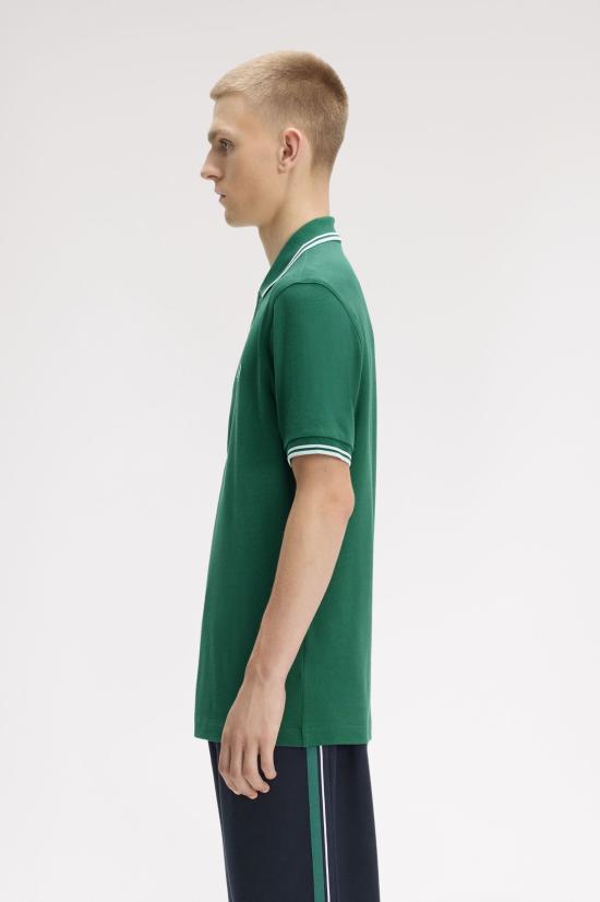 26SS 프레드페리 폴로 티셔츠 M3600 81B Sptgrn ltic ltic - FRED PERRY