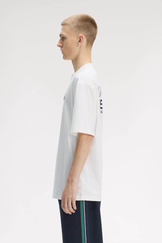 26SS 프레드페리 반팔 티셔츠 M2475 129 Snow white - FRED PERRY