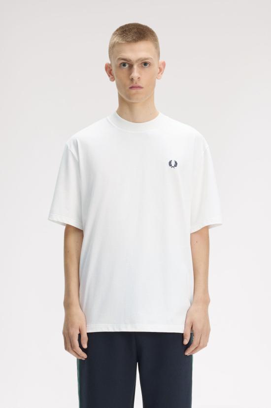 26SS 프레드페리 반팔 티셔츠 M2475 129 Snow white - FRED PERRY