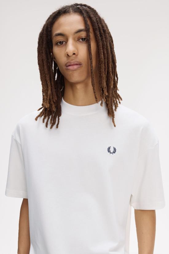26SS 프레드페리 반팔 티셔츠 M2474 129 Snow white - FRED PERRY