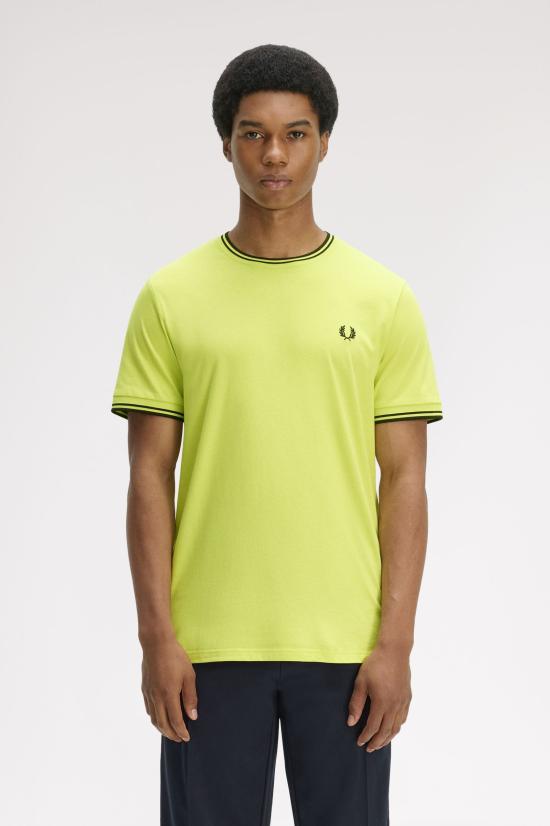 26SS 프레드페리 반팔 티셔츠 M1588 84B Citron blk blk - FRED PERRY