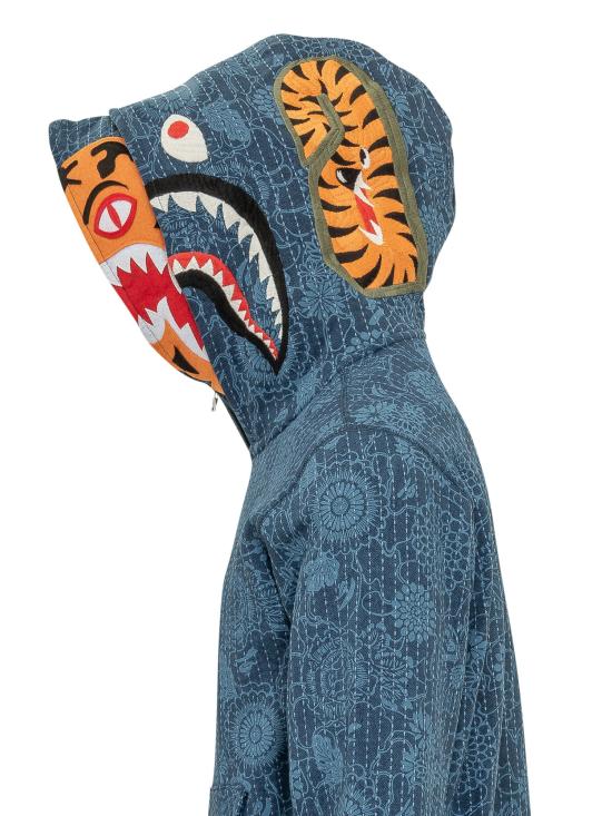 26SS 베이프 긴팔 티셔츠 001ZPM301305M INDIGO - BAPE