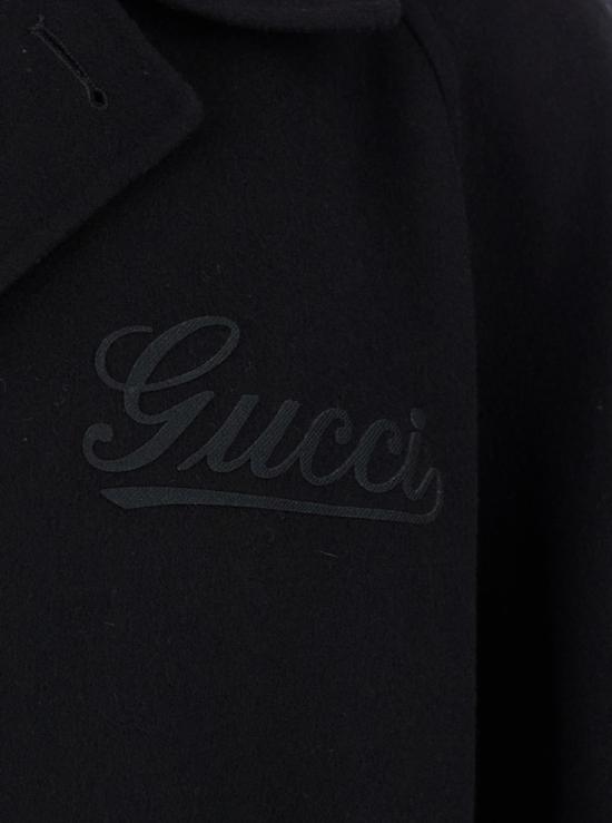  구찌 코트 싱글 브레스트 , 와이드 노치드 리버스 및 벨트 포함, 블랙 울 소재 - GUCCI