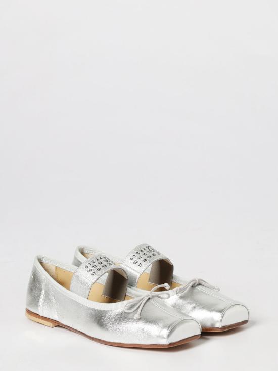 26SS [키즈] MM6 메종마르지엘라 슈즈 82397 03 Silver - MM6 MAISON MARGIELA