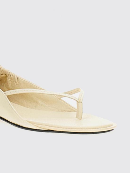 26SS 자크뮈스 힐/펌프스 FOW00203AC27L26 115 White - JACQUEMUS