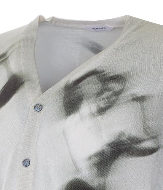 26SS 베르사체 가디건 1024326 1A178655E760 Grey - VERSACE