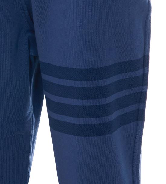 26SS 톰브라운 솔리드 루프백 오버다이 4바 스웨트팬츠 MJQ243A J0007415 Blue - THOM BROWNE