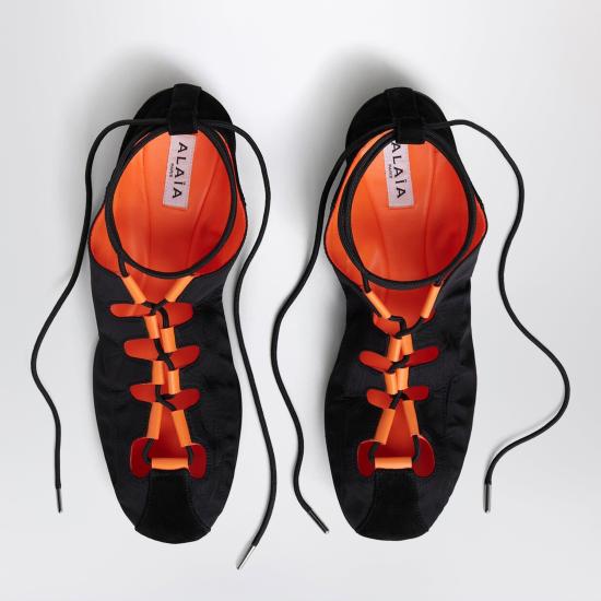 26SS 알라이아 플랫 슈즈 AA3A1030A043SUE 999 BLACK - ALAIA