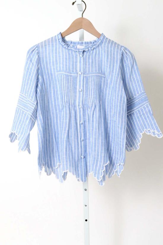  로레타 카포니 탑