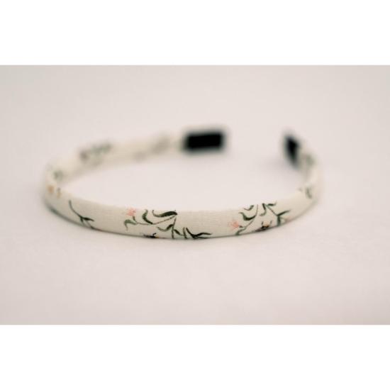  [키즈] 파이퍼 앤 클로스 헤어 액세서리 파이퍼앤클로스 키즈 쁘띠 페탈 헤어밴드 메도우라크 - PIPER&CLOTH