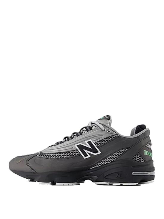 25FW 뉴발란스 스니커즈 M100000T Black - NEW BALANCE