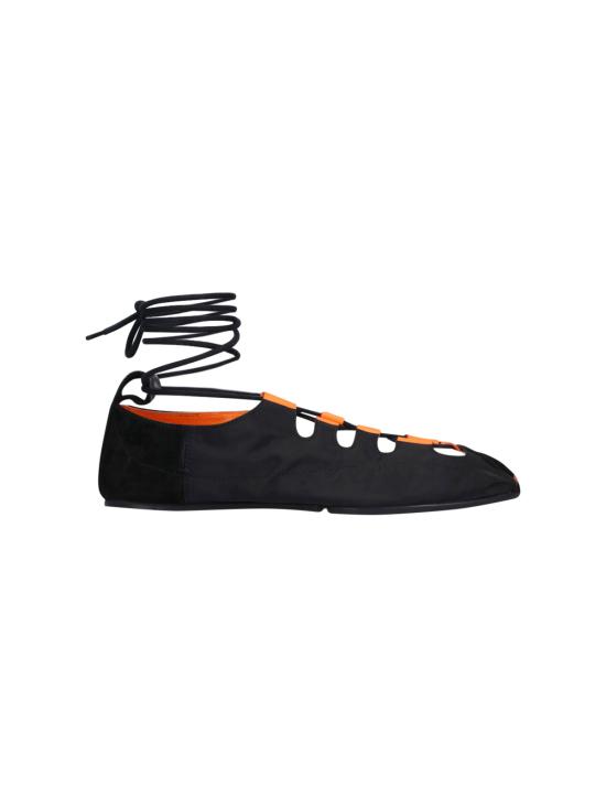 26SS 알라이아 플랫 슈즈 AA3A1030A043 999 Black