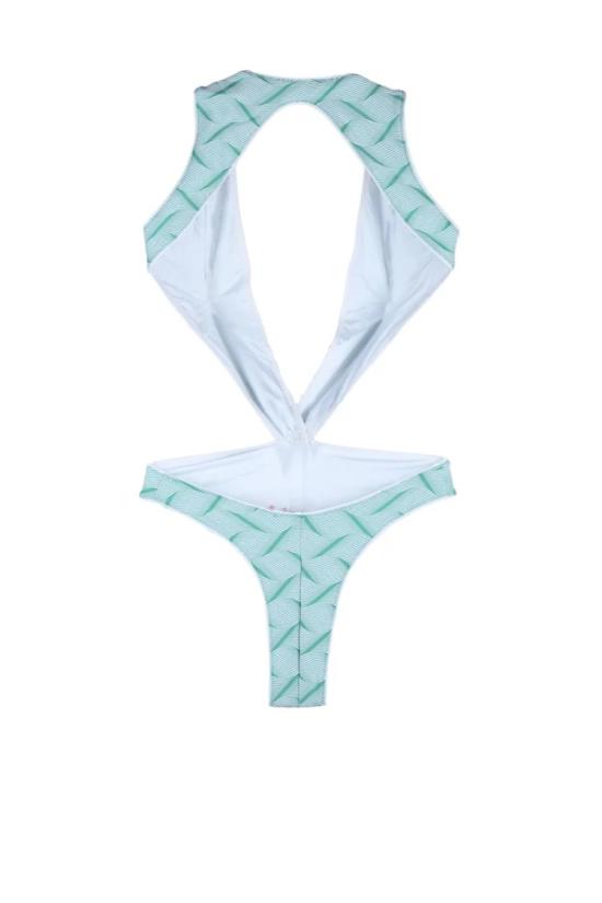 25SS 수크레테 비키니 수영복 과감한 컷아웃 디테일이 돋보이는 질감 있는 원피스 수영복 - SUCRETTE