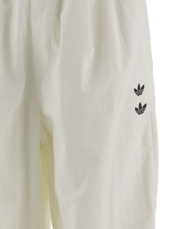 26SS 아디다스 트레이닝/조거 팬츠 KT2617OFFWHITE Grey - ADIDAS
