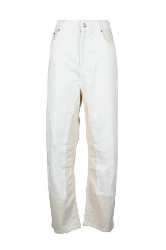  스포트막스 데님 은은한 컬러 블록 디테일이 돋보이는 크롭 화이트 진