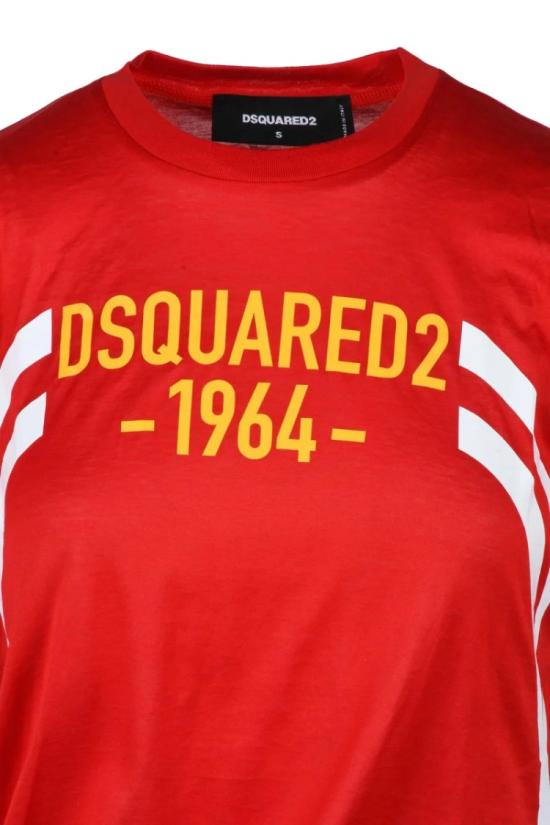 25SS 디스퀘어드2 반팔 티셔츠 비대칭 밑단 레드 티셔츠 - DSQUARED2