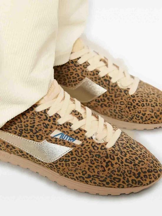 26SS 오트리 WINDSPIN 윈드스핀 스니커즈 WSLWSJ01 Beige - AUTRY