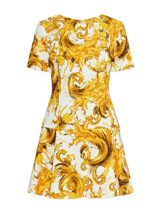 26SS 베르사체 숏팬츠 80HAO918NS756G03 Gold