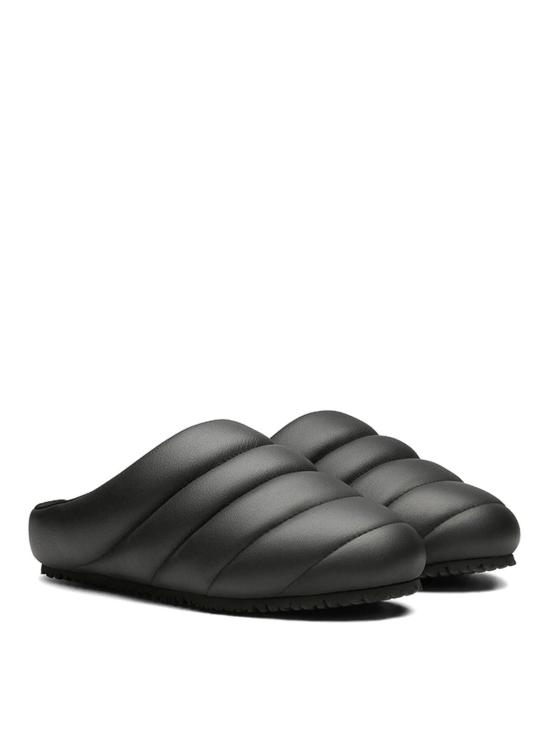 26SS 악셀 아리가토 뮬/슬리퍼 F3648001SNAILMULEBLACK Black