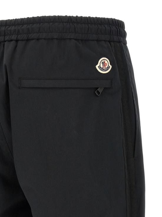 26SS 몽클레어 트레이닝/조거 팬츠 L10912A00022599DW999 Black - MONCLER
